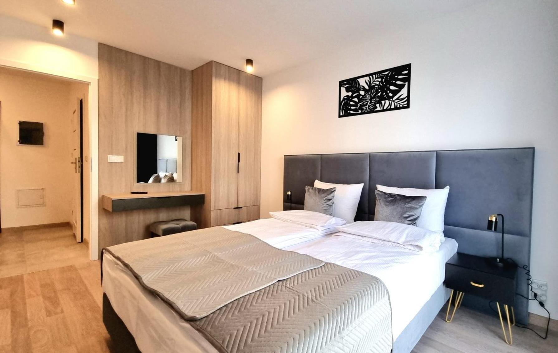 Nook Nook Apartments Bytkowska 103 カトヴィツェ 部屋 写真